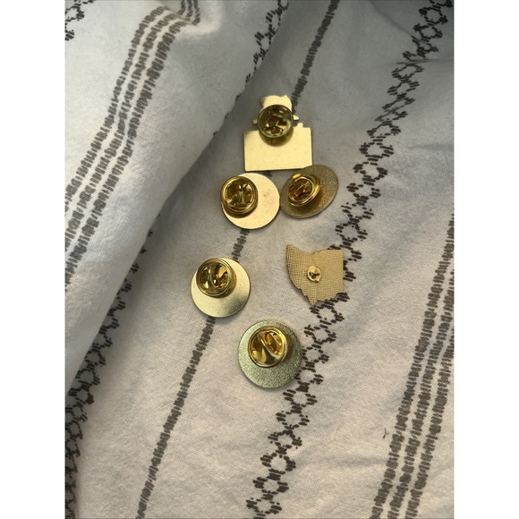 Lot Of 6 Republican And 2 American Flag Broaches And Pins - Picture 12 of 12